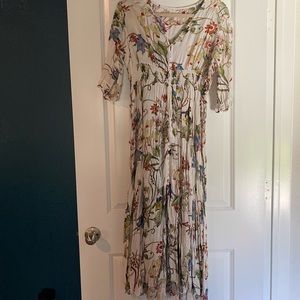 ⭐️3 for $30⭐️ Cream floral maxi